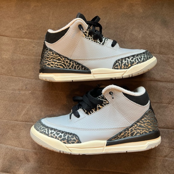 Jordan Other - Air Jordan 3 Retro Wolf Grey 2014 Size 3y Kids